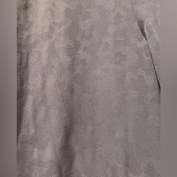 Athleta Brooklyn leopard Textured Ankle Pants. - Picture 5 of 8